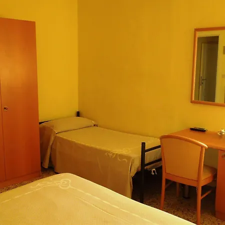 Otel Delfino