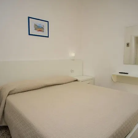 Szálloda Delfino Marina di Camerota