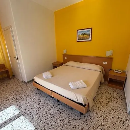 Delfino Marina di Camerota